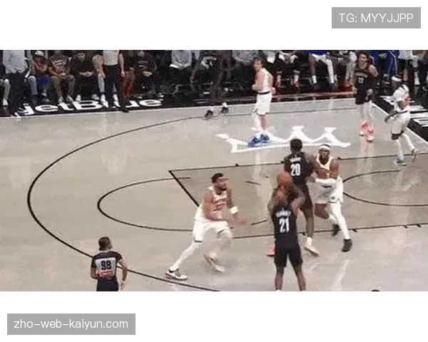 阿森纳双挡拆掩护与佯攻牵制，创造绝对空档成角球模板